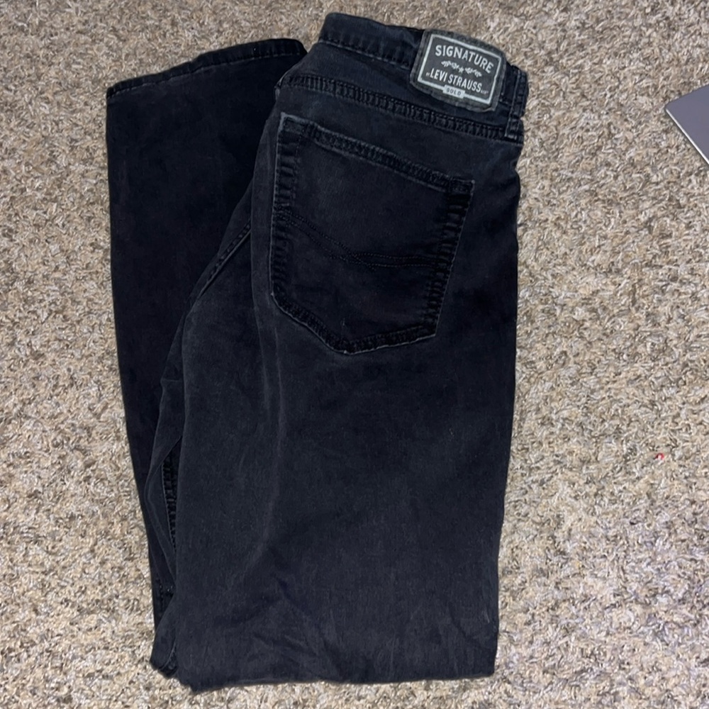 Work / school black Levi men’s jeans 🖤
